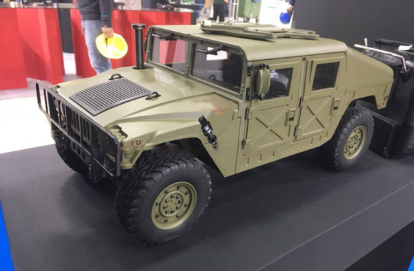 RTR 1/10 Large Size, High Quality, Profession Hobby, U.S. 4x4 Military Vehicle Jeep RC Humvee / Hummer Scale Model Car (4WD Crawler Truck / Car)
