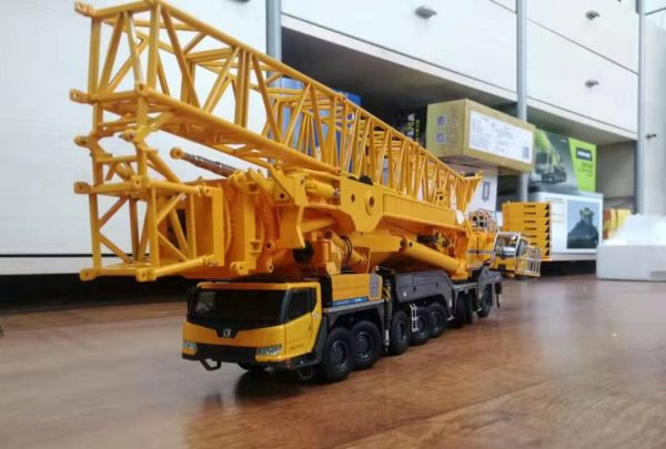 1/50 XCMG Official 1200 ton 8axle Mobile Crane All Terrain Crane Xca1200 Truck Crane Diecast Scale Model. (Construction Vehicles, Heavy Equipment, Machinery, heavy-duty vehicles, construction engineering Scale Model)