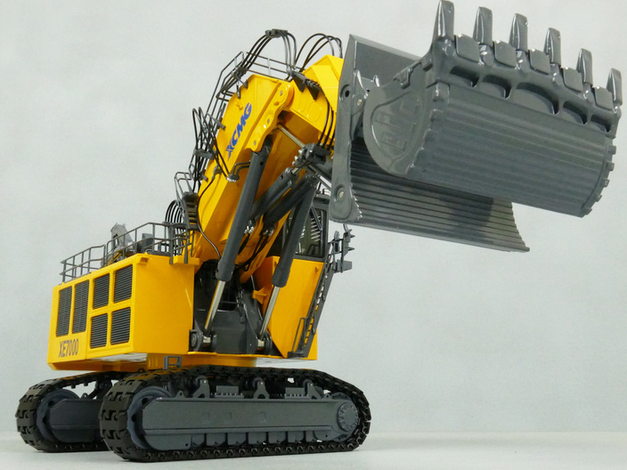 1/50 XCMG Official 700ton Mining Excavator XE7000 Diecast Scale Model. (Construction Vehicles, Heavy Mining Equipment, Mining Machinery, heavy-duty vehicles, construction engineering Scale Model)