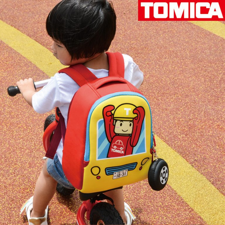 tomica cartoon