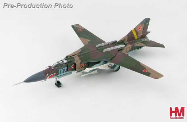 Hobby Master Collector 1/72 Air Power HA5310 Soviet Air Force MIG-23MLD 2nd Squadron "Aggressor", Turkmenia, Nov 1990 (Military Airplanes Diecast Model, Pre-built Aircraft Scale Model)