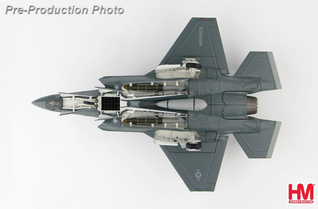 Hobby Master Collector 1/72 Air Power HA4608 U.S. Marine Corps Lockheed Martin F-35 Lightning II Stealth Multirole Combat Fighter, F-35B Short Take-Off and Vertical-Landing (STOVL), BF-05, Cdr. Nathan Gray, HMS Queen Elizabeth, 2018 (Military Airplanes Diecast Model, Pre built Aircraft Scale Model)