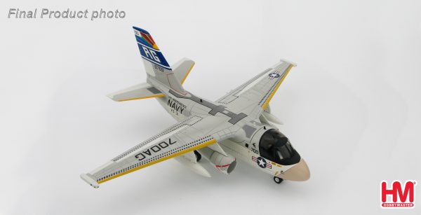 Hobby Master Collector 1/72 Air Power HA4903 Lockheed S-3A Viking BuNo 159769, VS-31 "Topcats" USS Independence, US Navy. United States Navy Lockheed S-3 Viking Carrier-based anti-submarine warfare Jet Fighter. (Military Airplanes Diecast Model, Pre built Aircraft Scale Model)