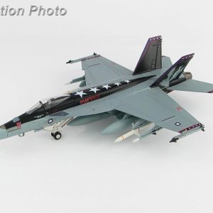 Hobby Master Collector 1/72 Air Power HA5109 F/A-18E Super Hornet 166957, VX-9 "Vampires", 2018, United States Navy Boeing F/A-18E Carrier-Based Multirole Combat Jet Fighter (Military Airplanes Diecast Model, Pre built Aircraft Scale Model)