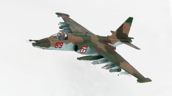 Hobby Master Collector 1/72 Air Power HA6103 Soviet Union Sukhoi Su-25 Grach "Frogfoot" Close Air Support Jet Fighter. Red 59, 378. OShAP, VVS, USSR attached to air forces of the 40th Army, Bagram AB, Afghanistan 1986. (Military Airplanes Diecast Model, Pre built Aircraft Scale Model)