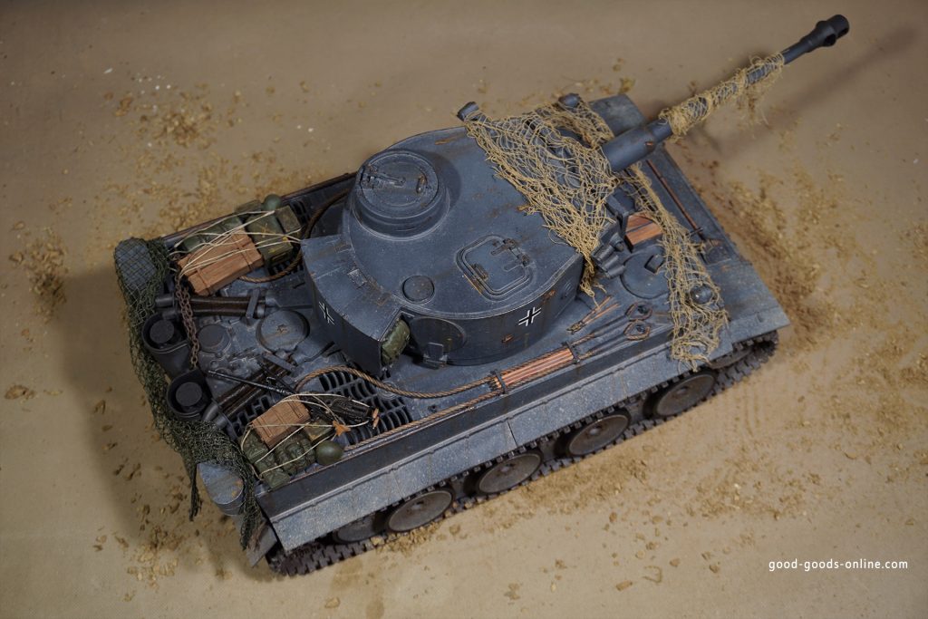 1/16 Scale Tiger I RC Tank Custom Painting, (G.Goods. Tank Art, Completed on April 13, 2020). "German Grey Tank Colour" Slight Rust Weathering Effect, General Wear And Tear, Minor Damage, Bullet Hole