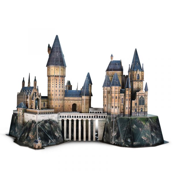Medium Size Harry Potter Hogwarts Wizard School Castle 3D Jigsaw Puzzle Full Assembled Block Kit. (Cubicfun Toys (Cubic-Fun DS1013H) Paper 3D Puzzles, Stay at Home and spend time with family)