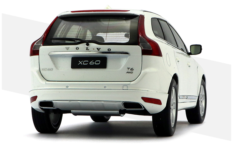 1/18 Scale VOLVO XC60 T6 AWD White Diecast Model Car Toy Collection 