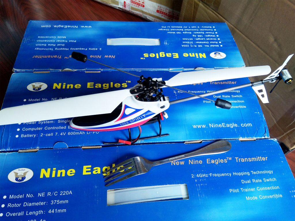 Classic Best electric RC Helicopter For Any Skill Level (Beginners & Intermediate & Advanced), Nine Eagles 220A Free Spirit RTF (Ready to Fly) blade rc helicopter, 4 channel mini rc helicopter, indoor & outdoor rc helicopter, 2.4GHz Micro rc helicopter with gyroscope