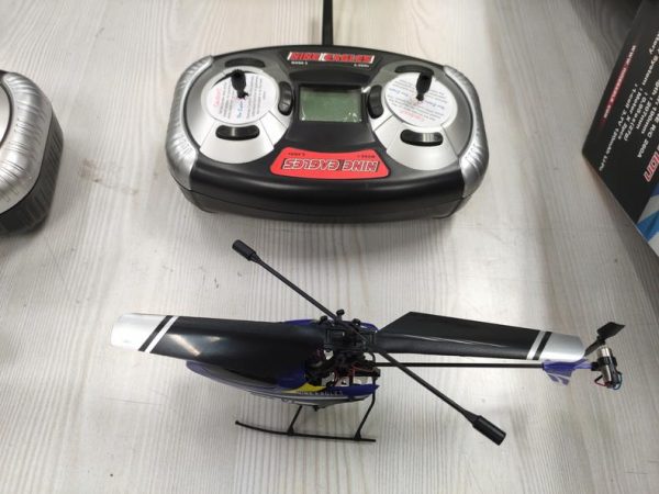 RTF Indoor & Outdoor Flying Nine Eagles Solo Pro 260A 4 Channel Mini RC Helicopter, 2.4G 4CH Micro RC Hobby Helicopter, RC Blade Helicopter for Beginner or Expert, Buy Helicopter Toys, Remote Control Helicopter Gift Present