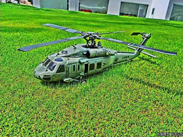 gas powered rc blackhawk helicopter