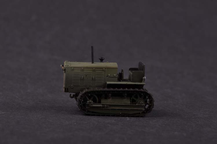 Easy Model Russian 1/72 ChTZ S-65 Tractor Finished Plastic Model #35114 