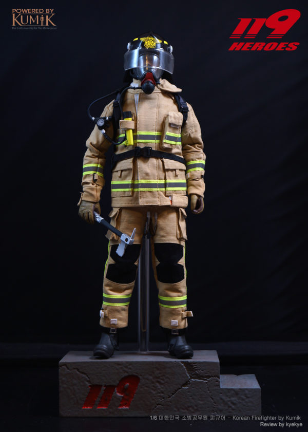 KUMIK 1/6 Male Soldier Firefighter KMF23-F02 Movable Doll Male Soldier Model Ornaments - Image 3