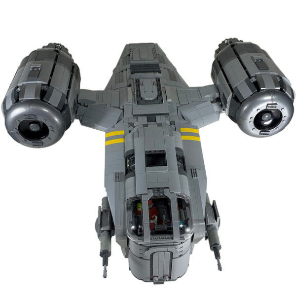 4064 PCS MOC assembly building block toys Star Wars Mandalorian large razor crest starship airship - Image 3