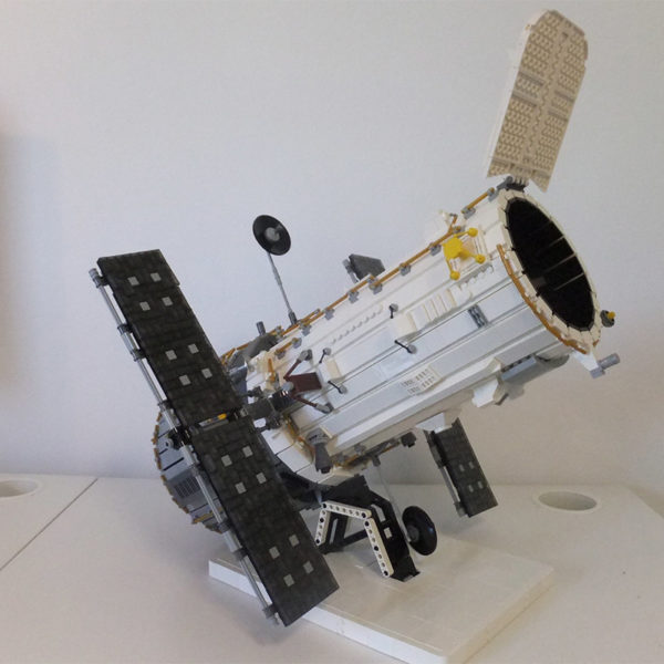 5027 PCS MOC assembly building blocks toys NASA astronomy Hubble Space Telescope space optical telescope science - Image 3